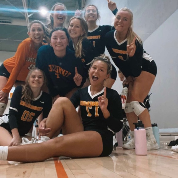 Meet your Posher, Catelyn - Picture 3 of 3